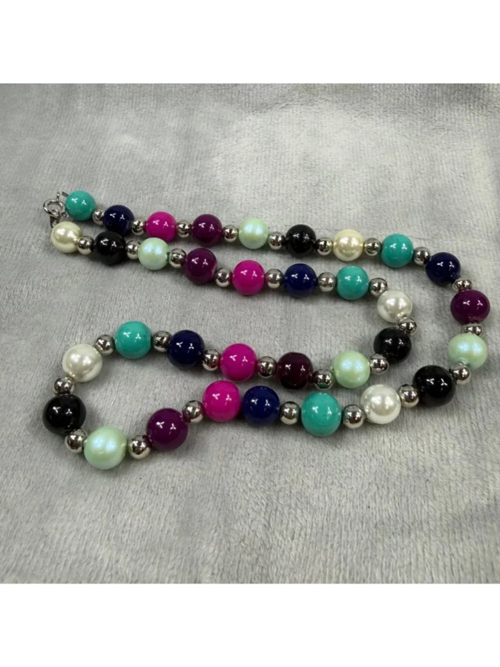Multicolor Beaded Necklace Glossy Finish & Silver Accents 20 Inches Spring Clasp